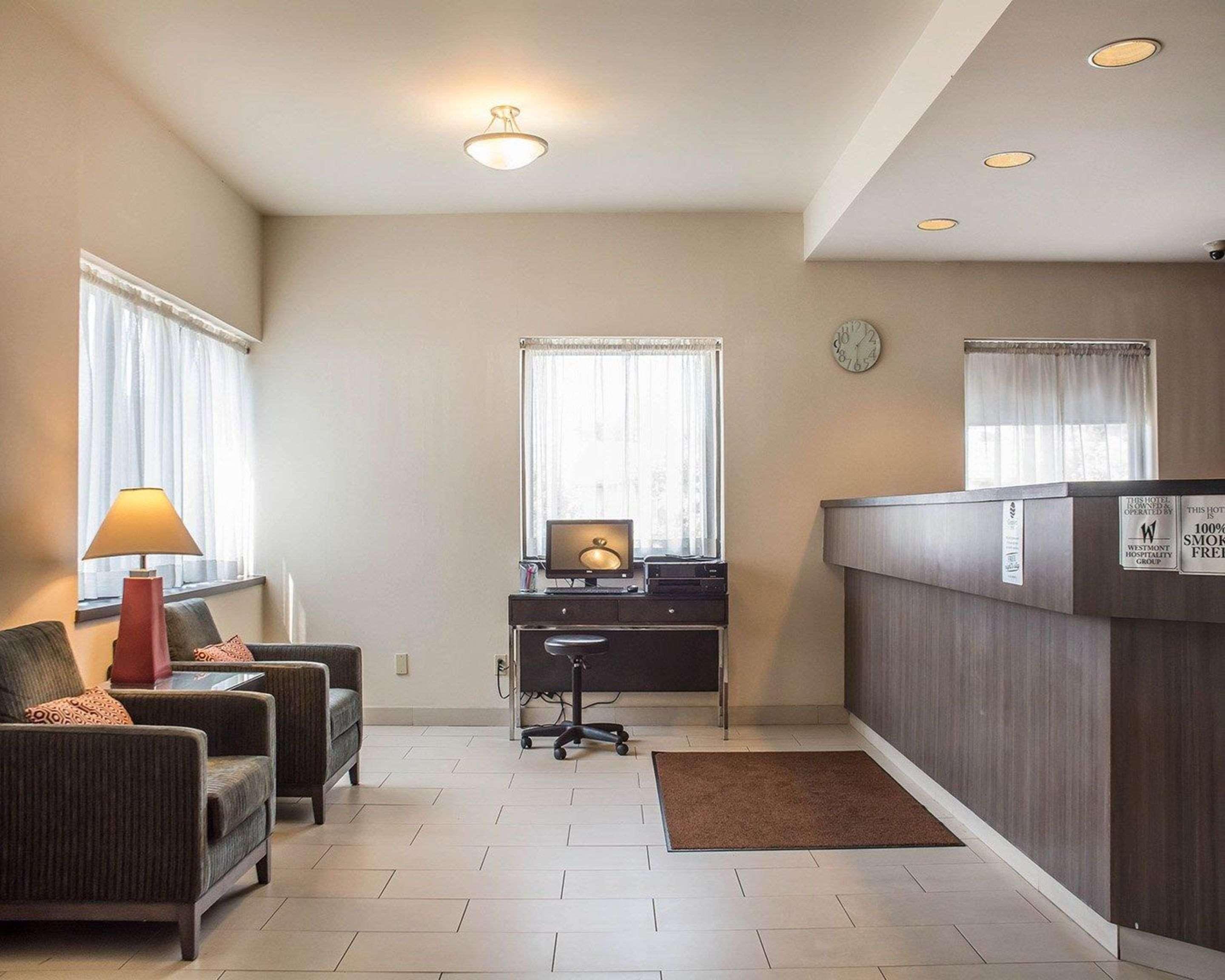 Comfort Inn Waterloo Extérieur photo