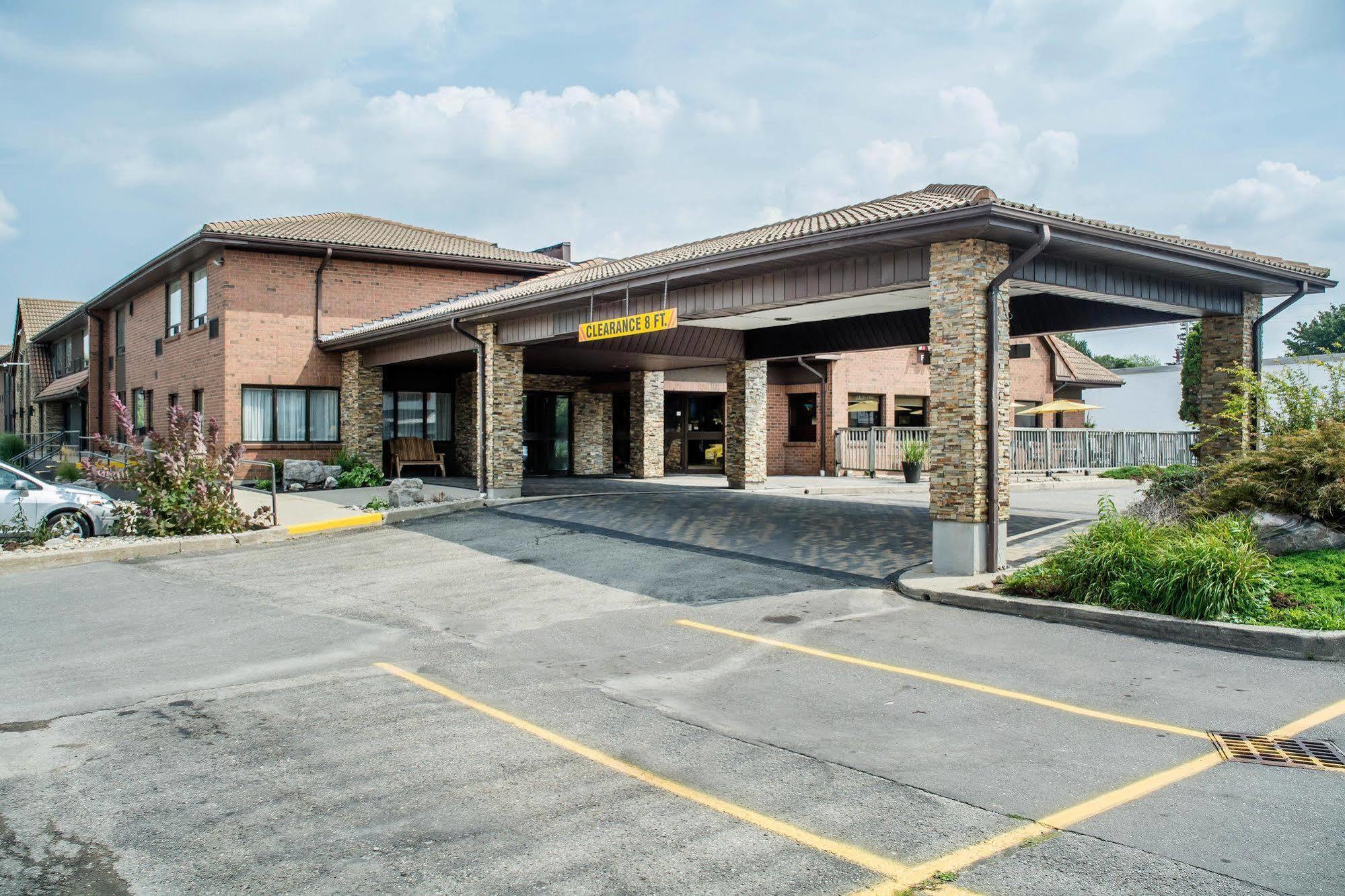 Comfort Inn Waterloo Extérieur photo