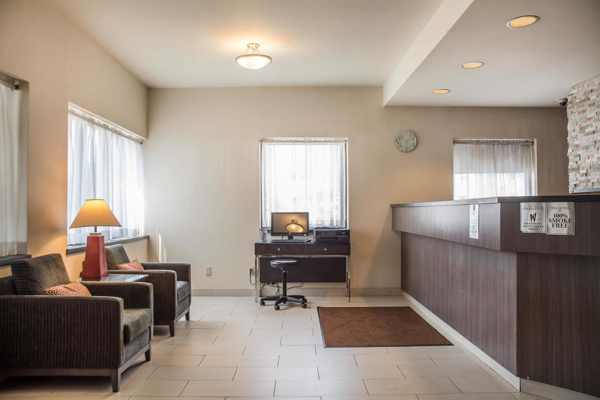 Comfort Inn Waterloo Extérieur photo